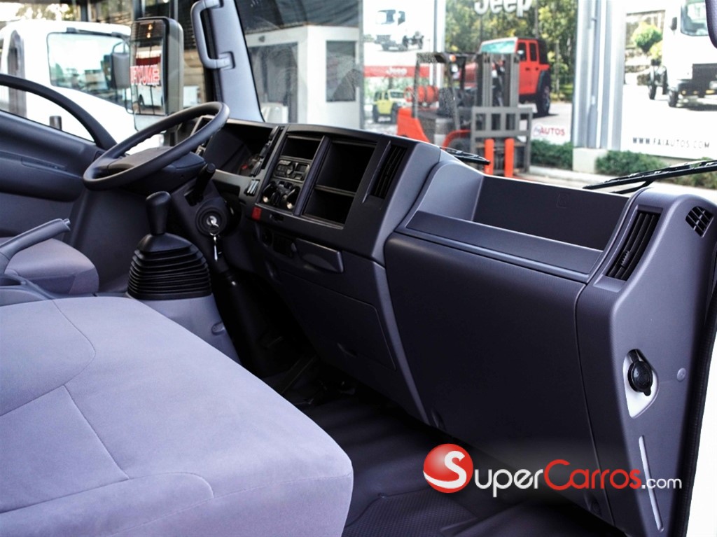 2026 Isuzu NPR 14 pies — foto 4 / 12
