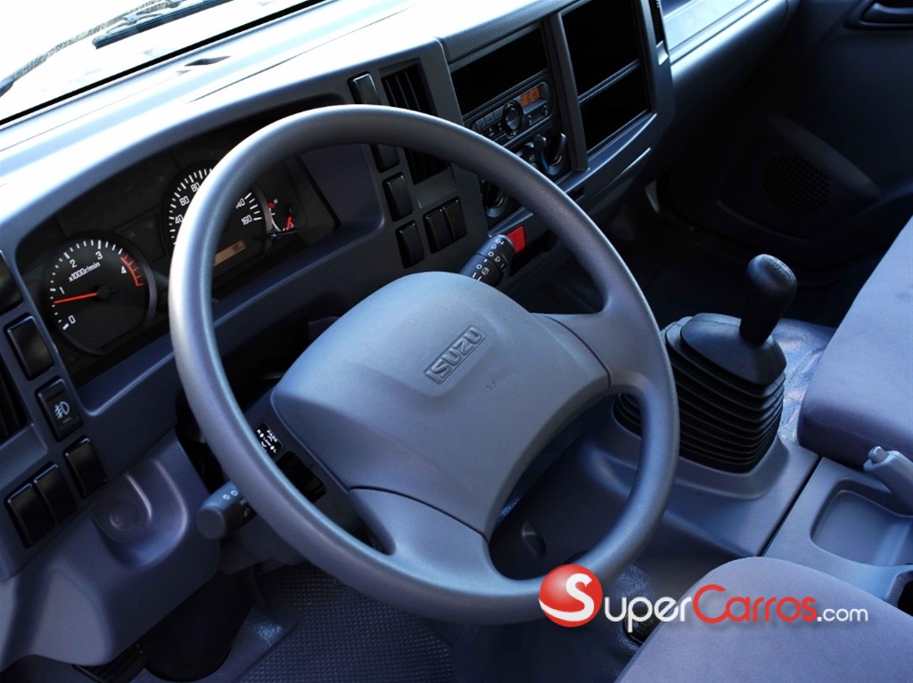 2026 Isuzu NPR 14 pies — foto 5 / 12