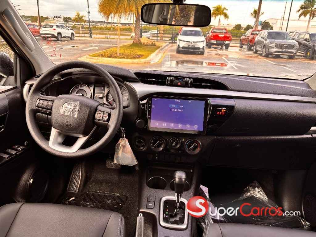 2026 Toyota Hilux 2.4 — foto 7 / 8
