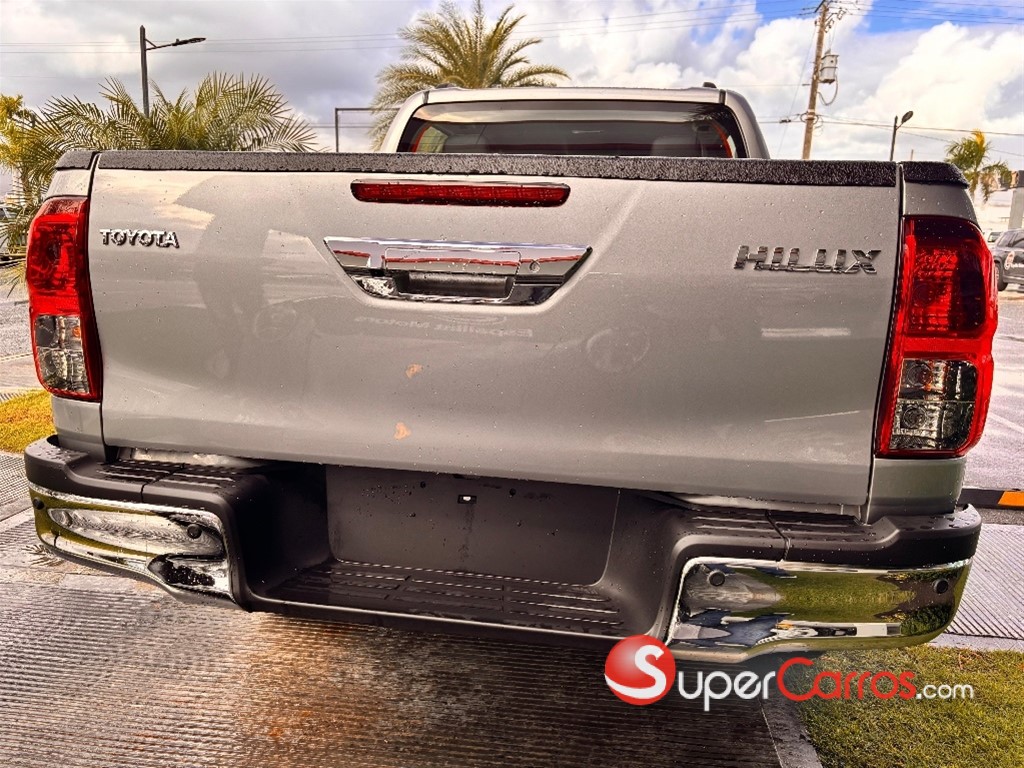 2026 Toyota Hilux 2.4 — foto 8 / 8