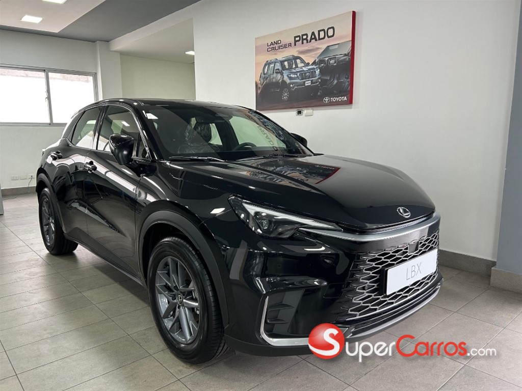 2025 Lexus LBX Elegant Semi Full — foto 2 / 10