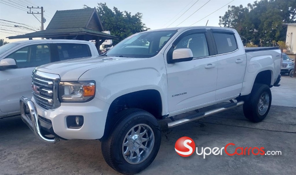 2019 GMC Canyon — foto 6 / 12