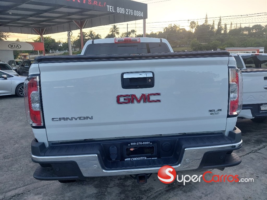 2019 GMC Canyon — foto 8 / 12