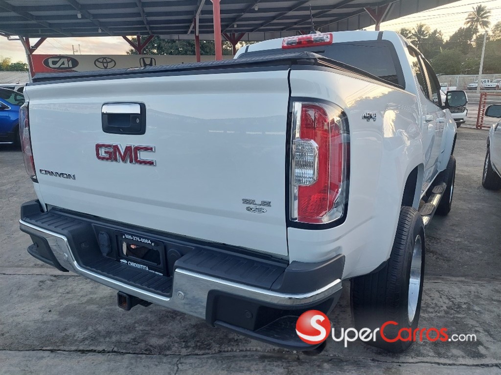 2019 GMC Canyon — foto 10 / 12