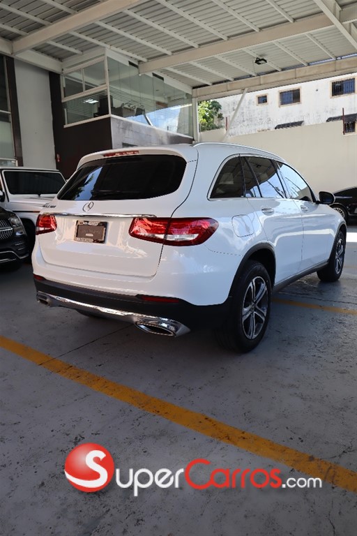 2019 Mercedes-Benz Clase GLC 300 — foto 8 / 9