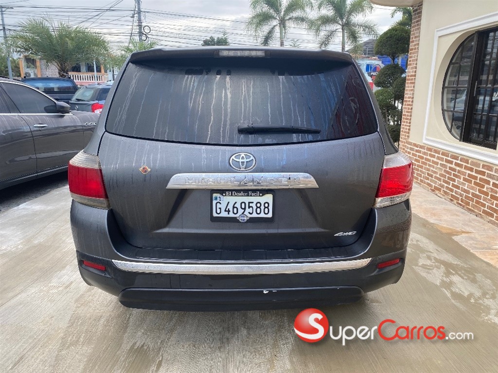 2013 Toyota Highlander — foto 4 / 11