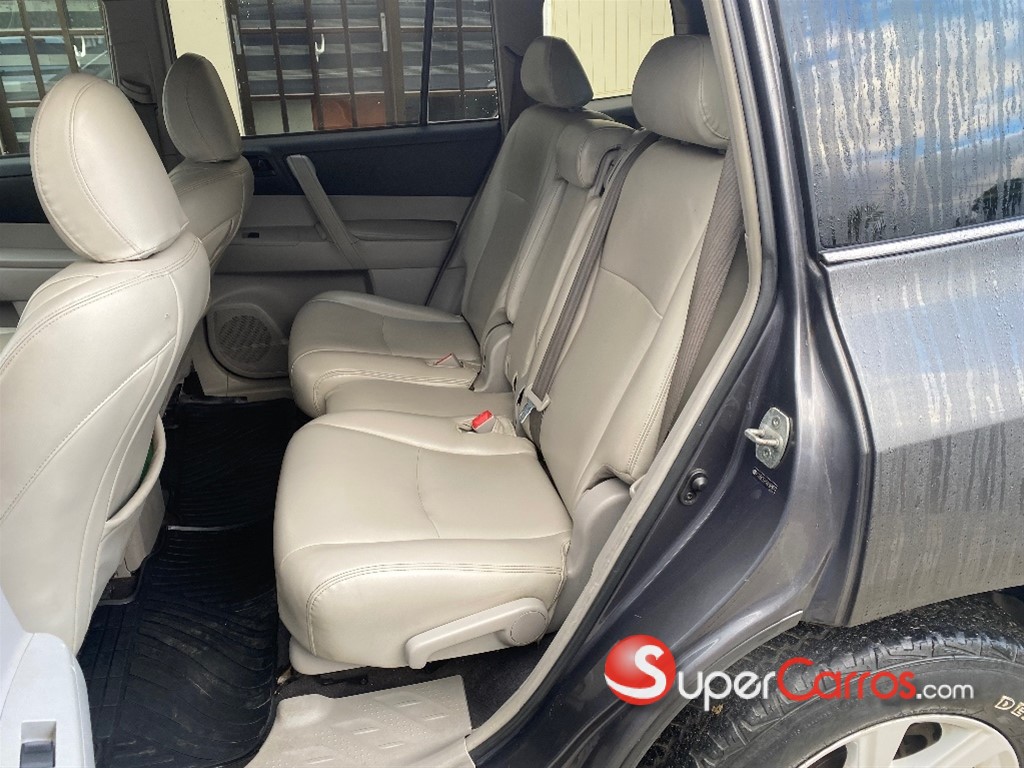 2013 Toyota Highlander — foto 9 / 11