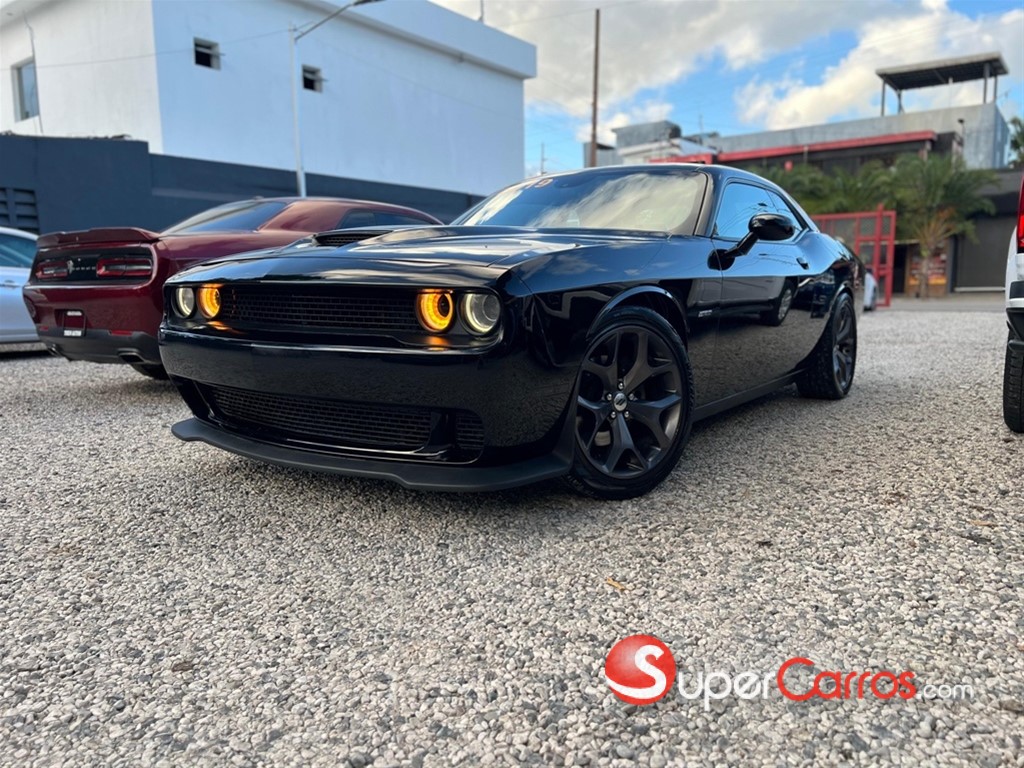 2019 Dodge Challenger RT — foto 3 / 12