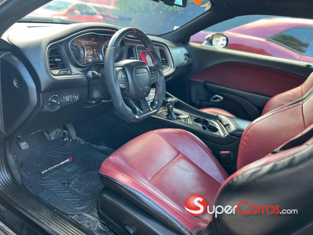 2019 Dodge Challenger RT — foto 7 / 12