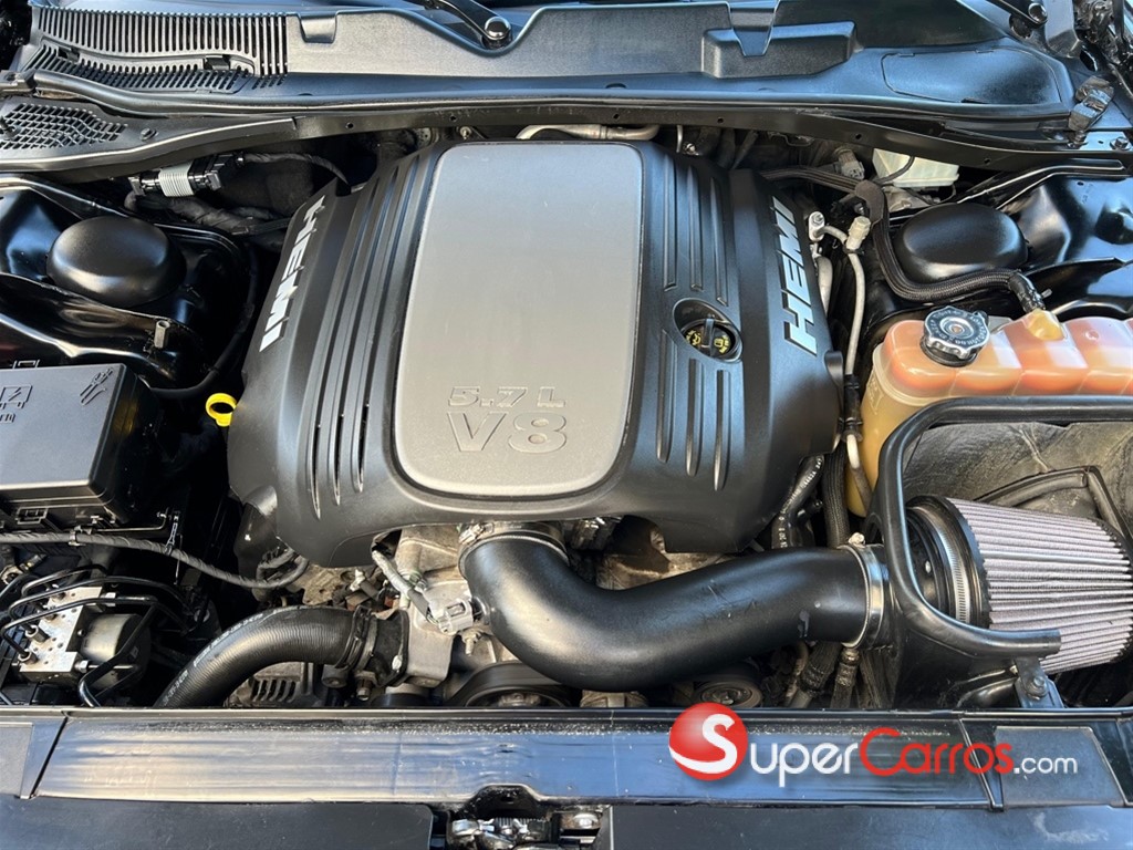 2019 Dodge Challenger RT — foto 12 / 12