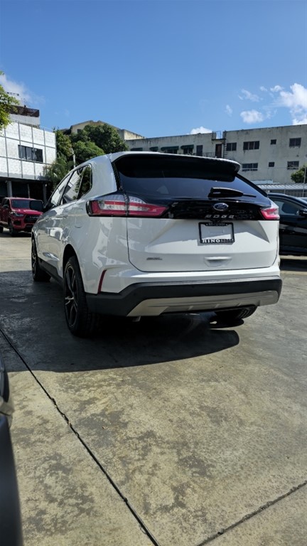 2022 Ford EDGE SEL — foto 6 / 12