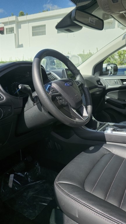 2022 Ford EDGE SEL — foto 9 / 12