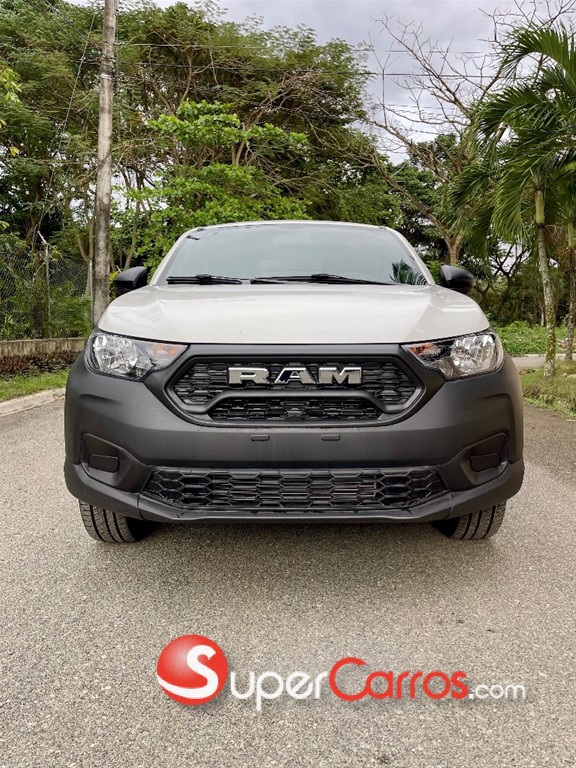 2025 Ram 700 SLT — foto 2 / 11
