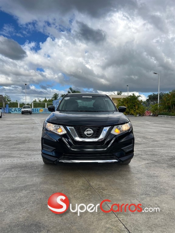 2018 Nissan Rogue SV FULL — foto 2 / 12