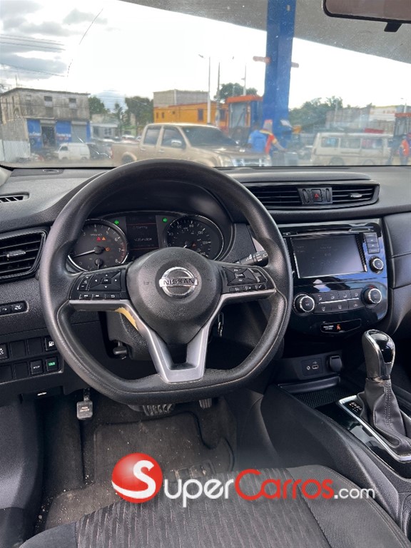 2018 Nissan Rogue SV FULL — foto 11 / 12