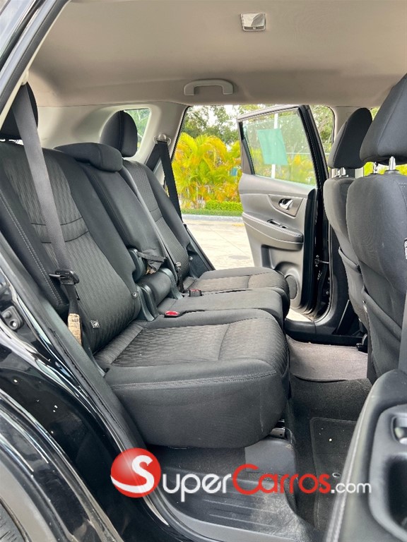 2018 Nissan Rogue SV FULL — foto 12 / 12