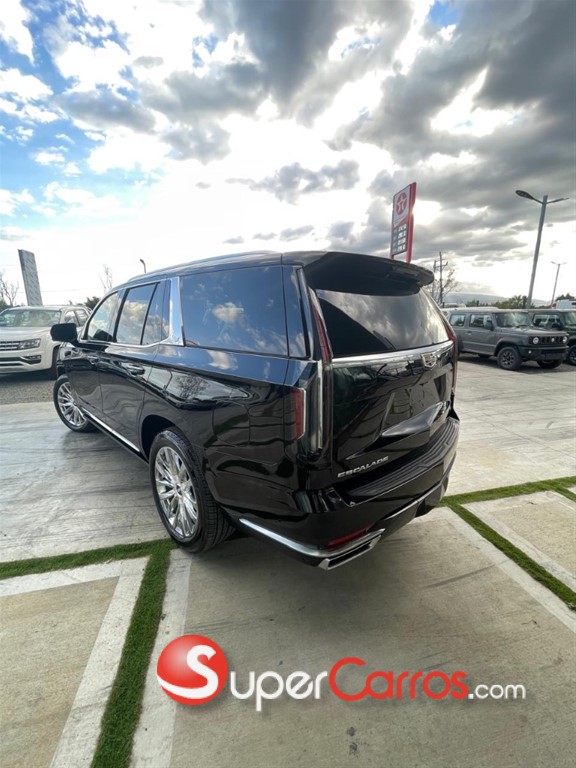 2024 Cadillac Escalade Premium Luxury — foto 5 / 12