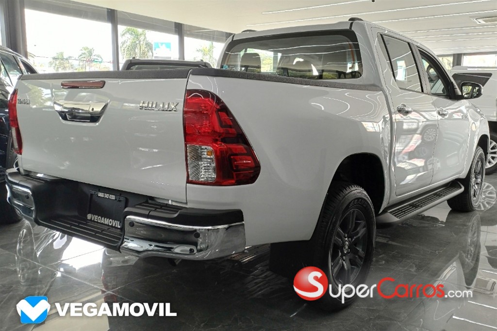 2025 Toyota Hilux Full 2.8 — foto 4 / 12