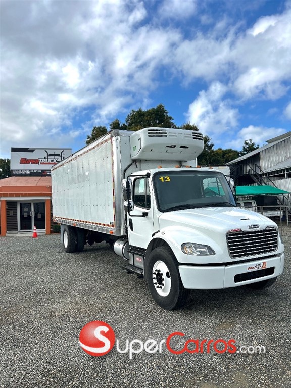 2013 Freightliner M2