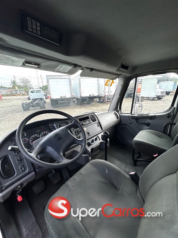 2013 Freightliner M2 — foto 4 / 6