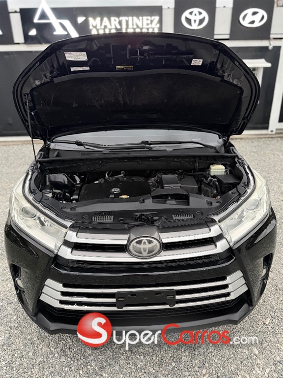 2017 Toyota Highlander Limited — foto 9 / 9