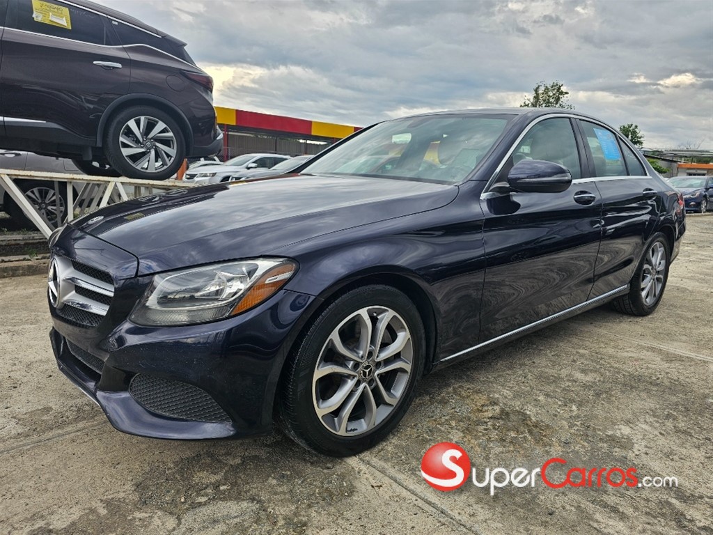 2019 Mercedes-Benz Clase C 300 — foto 11 / 12