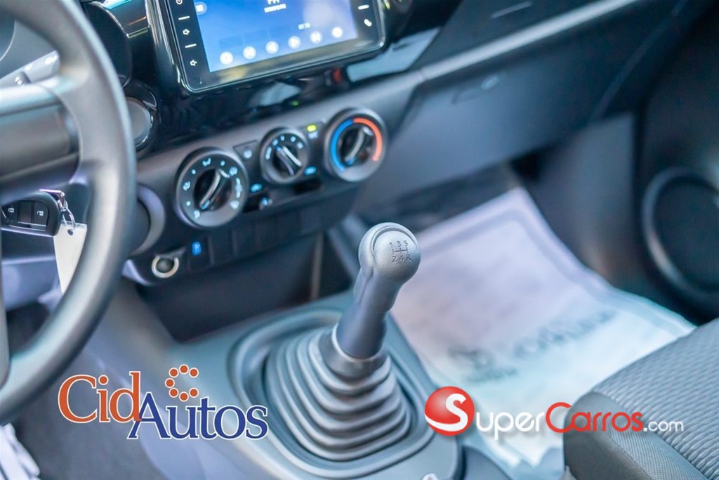 2026 Toyota Hilux — foto 6 / 9