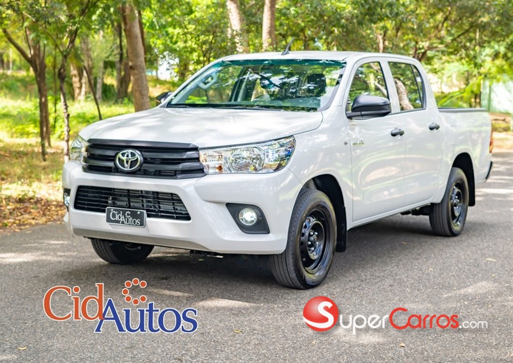 2026 Toyota Hilux — foto 2 / 8