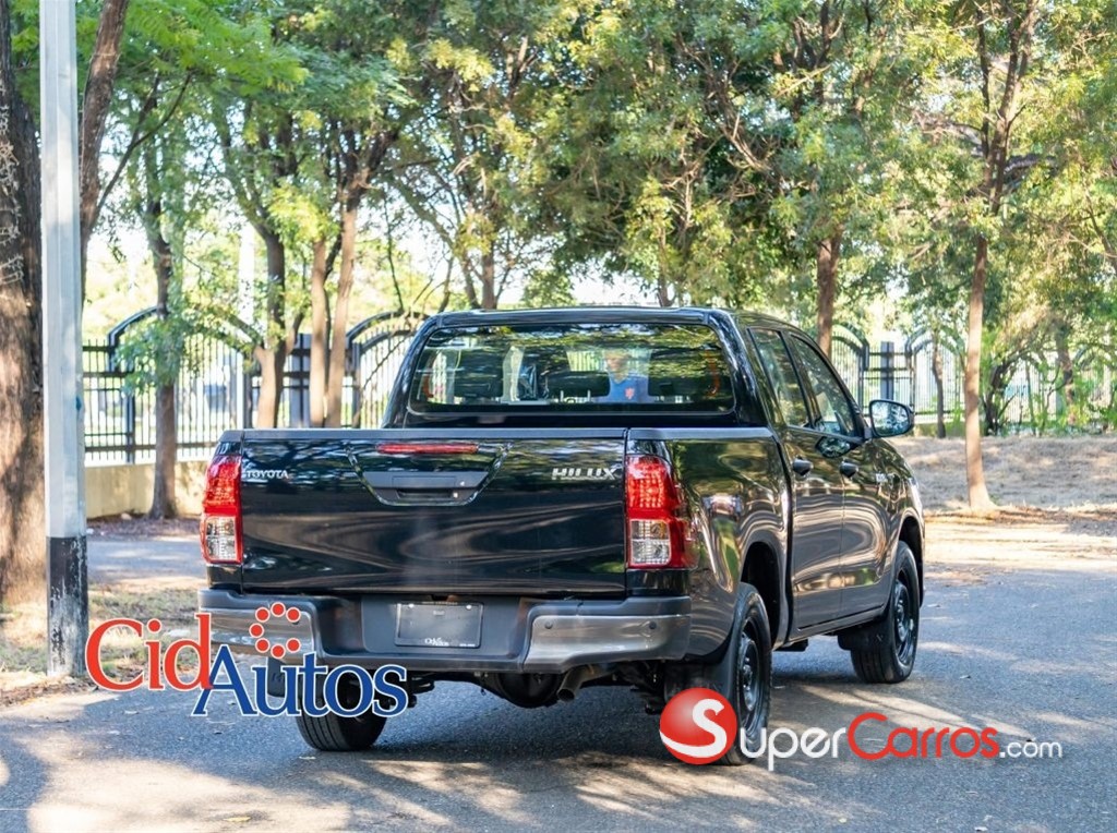 2026 Toyota Hilux — foto 3 / 9