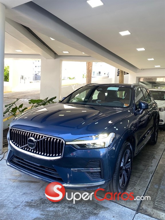 2025 Volvo XC60