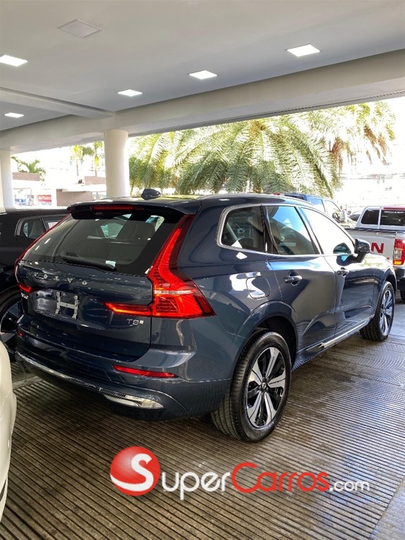 2025 Volvo XC60 — foto 3 / 7