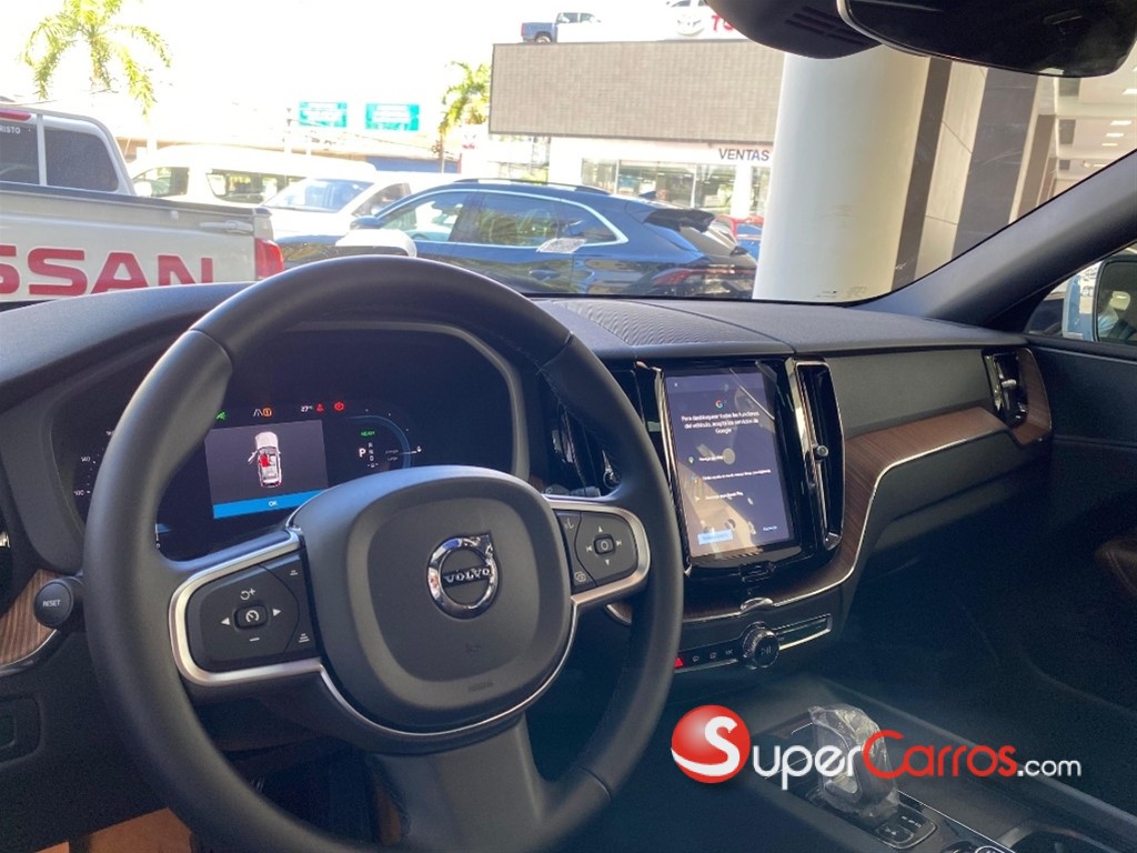 2025 Volvo XC60 — foto 7 / 7