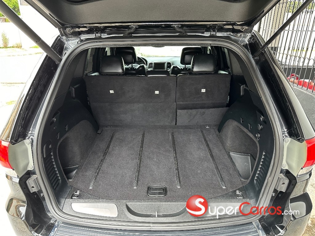 2017 Jeep Grand Cherokee Limited 4x4 — foto 9 / 10
