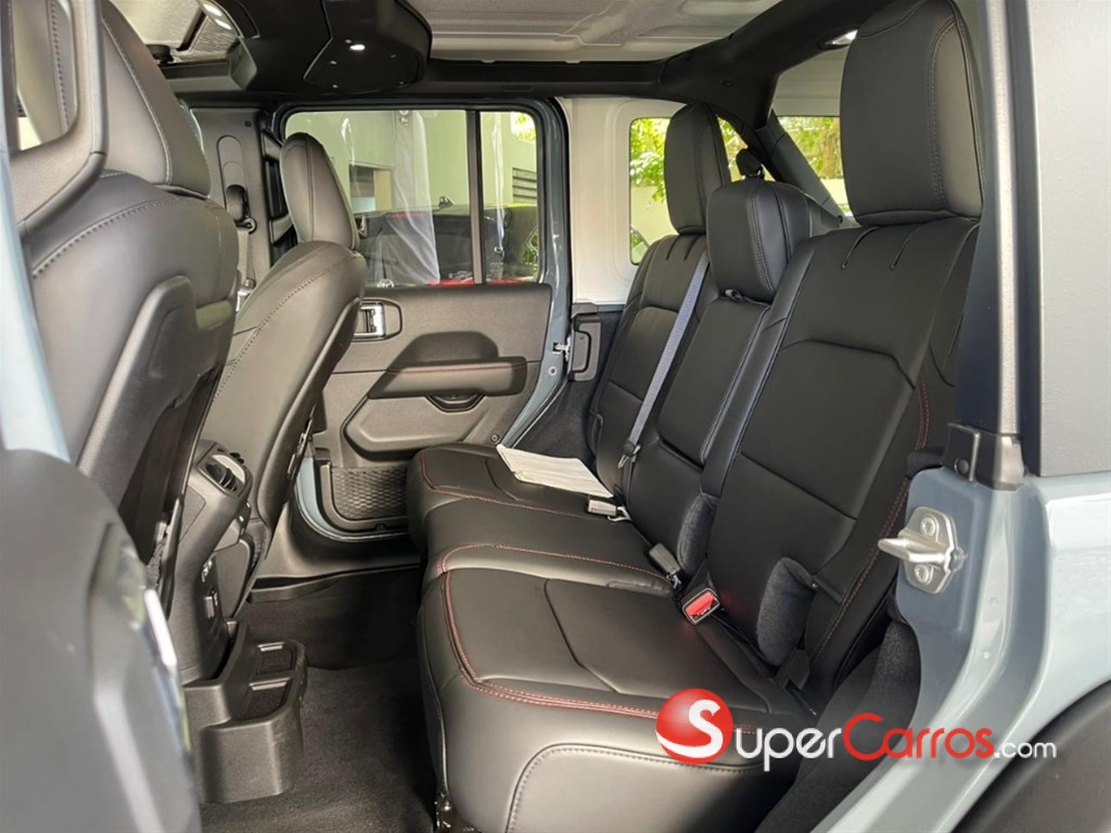 2026 Jeep Wrangler Unlimited Rubicon — foto 8 / 10