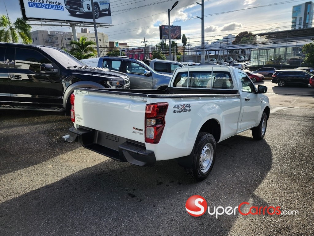 2027 Isuzu DMAX — foto 3 / 8