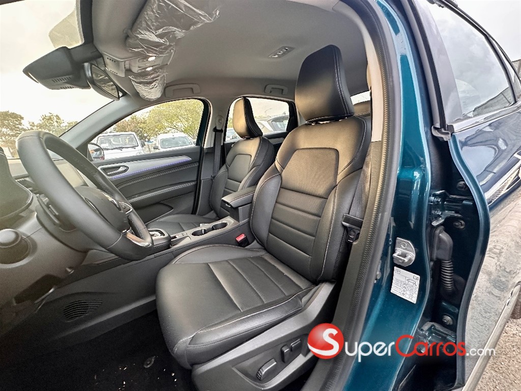 2025 Renault Arkana Intens — foto 7 / 7