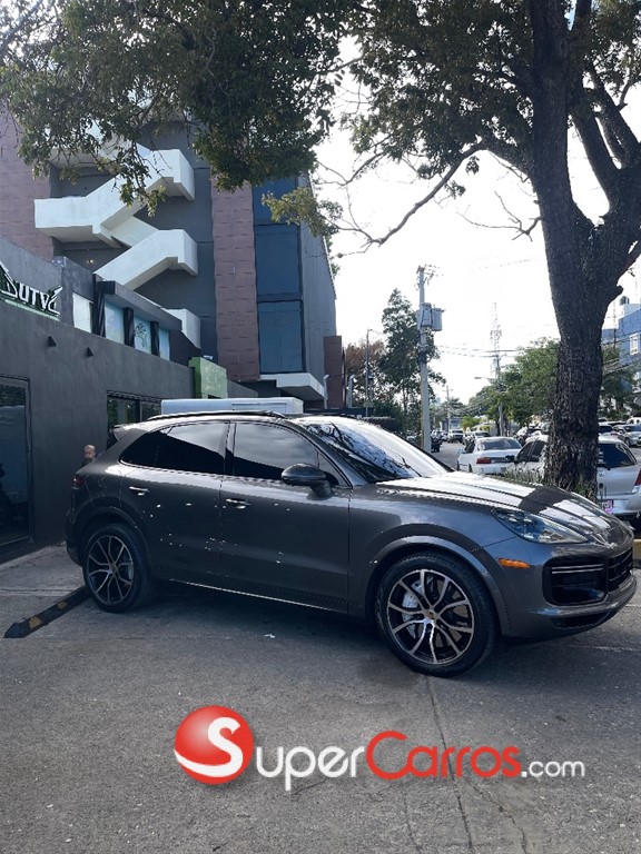 2019 Porsche Cayenne Turbo — foto 3 / 10