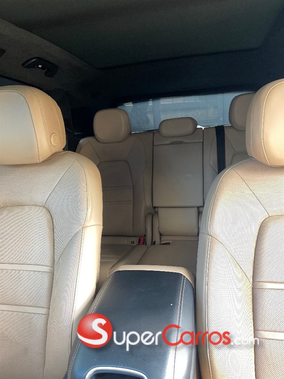 2019 Porsche Cayenne Turbo — foto 6 / 10