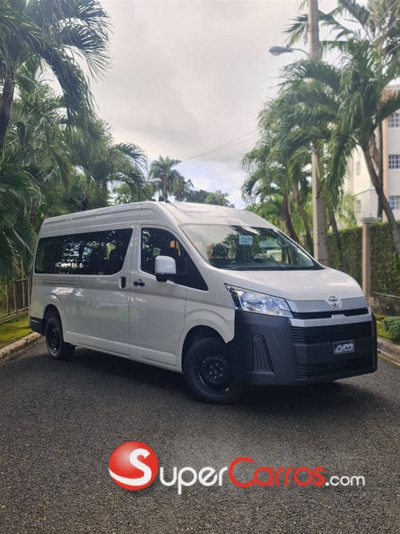 2026 Toyota Hiace — foto 2 / 9
