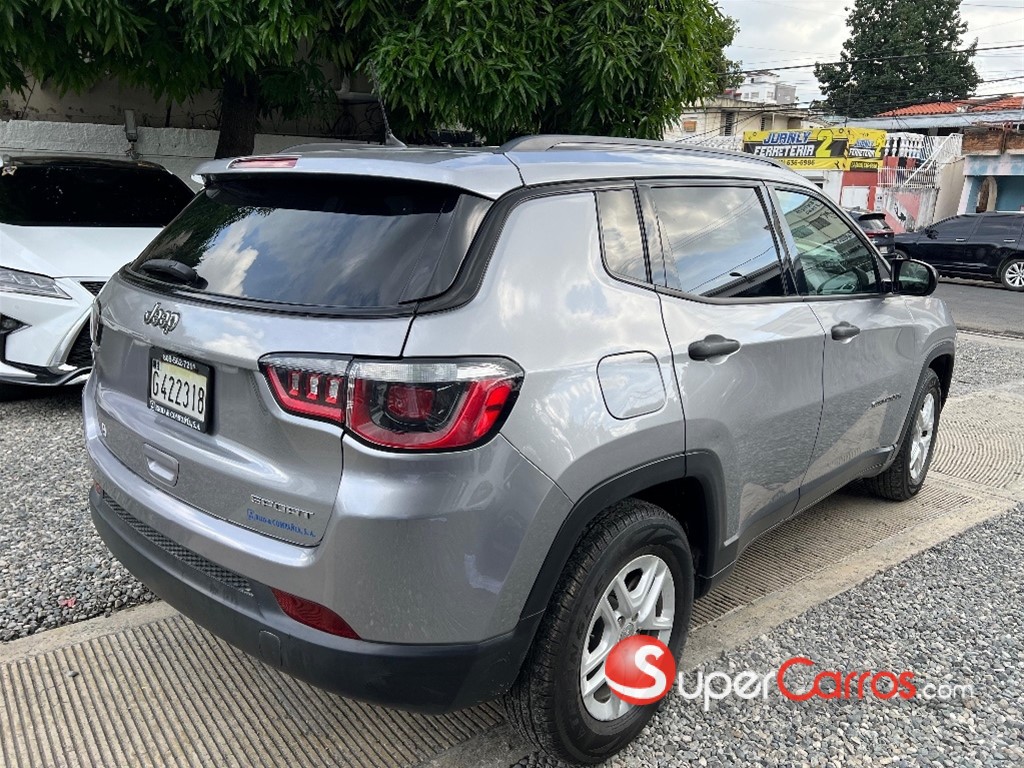 2017 Jeep Compass — foto 3 / 11