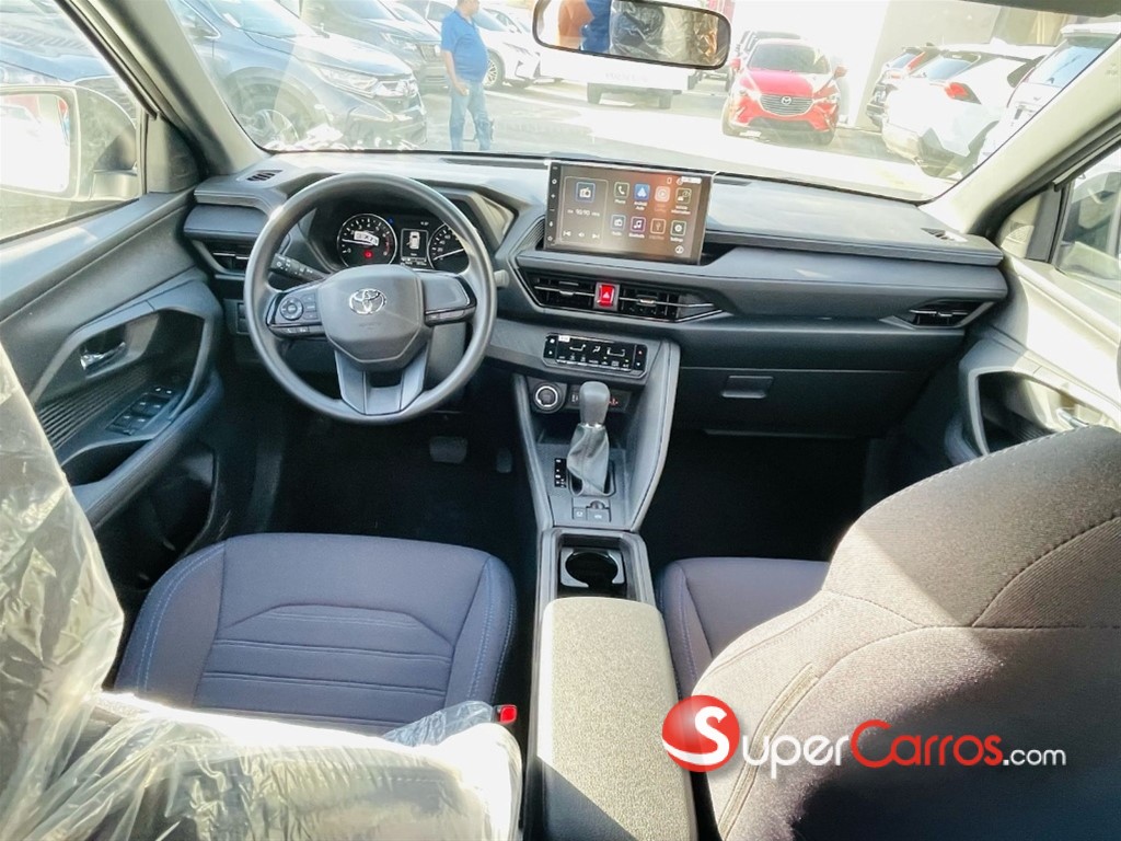 2025 Toyota Yaris Cross Full — foto 4 / 7