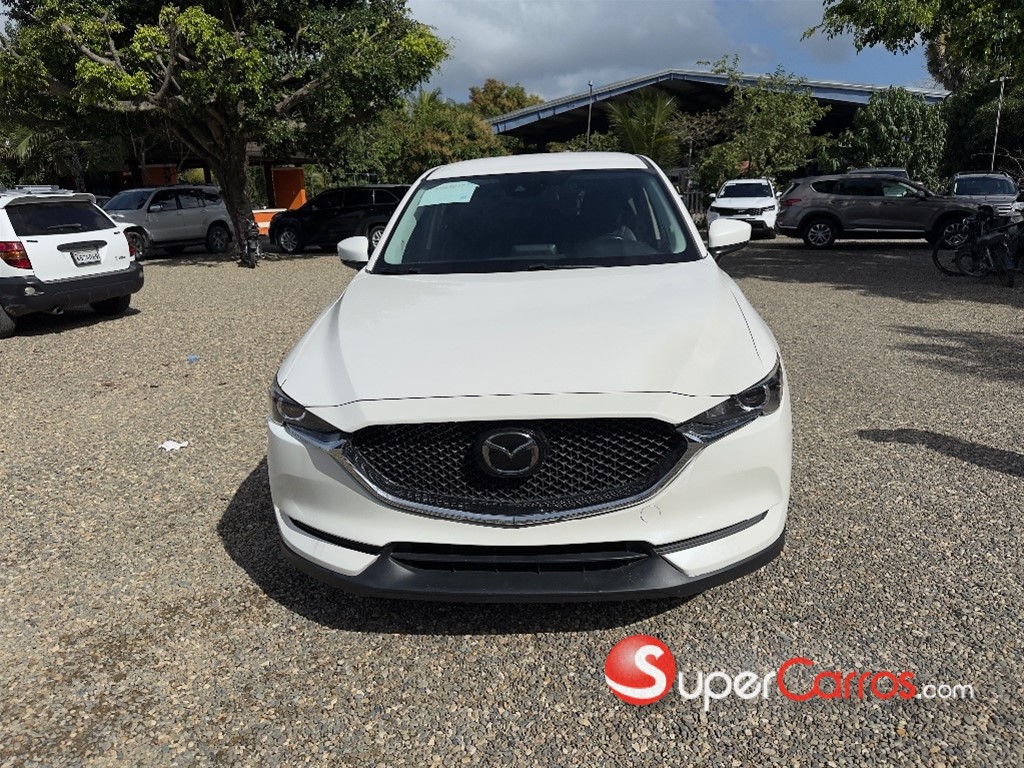 2020 Mazda CX-5 Touring — foto 2 / 8