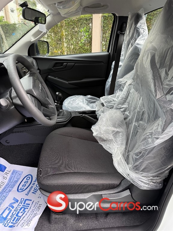 2026 Isuzu DMAX — foto 6 / 6