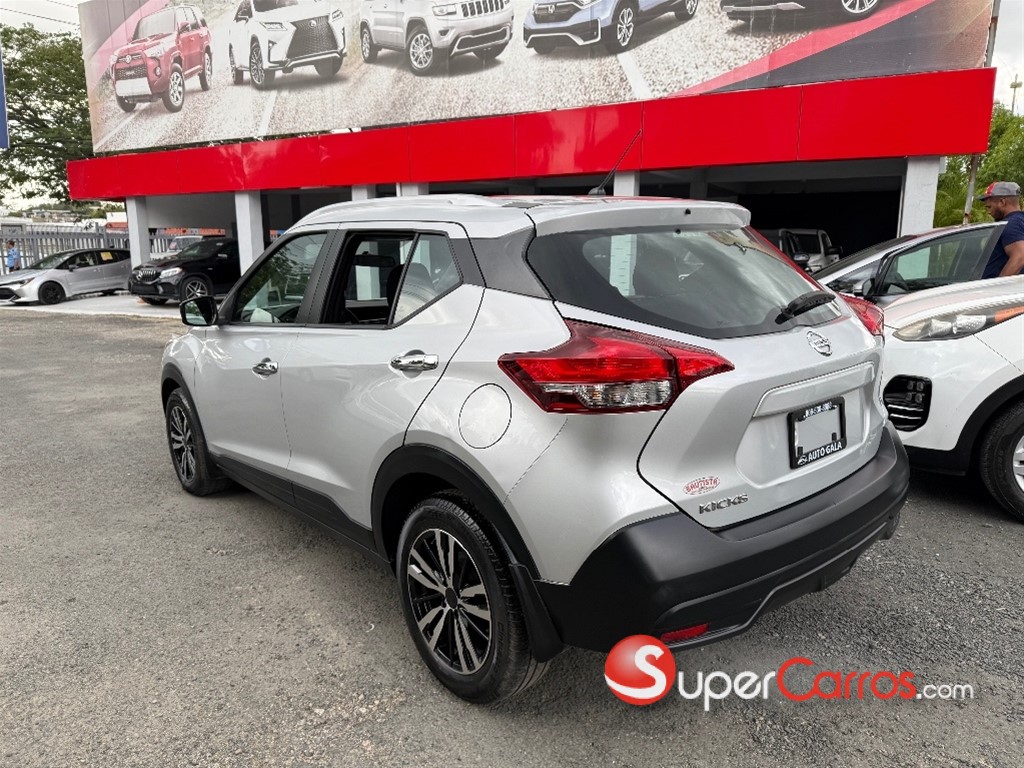 2019 Nissan Kicks — foto 3 / 8