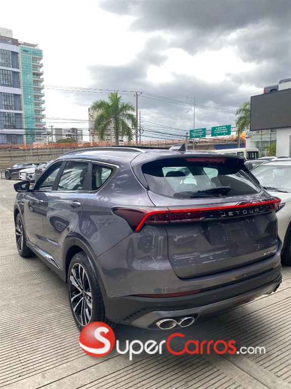 2025 Jetour X70 PLUS — foto 4 / 9
