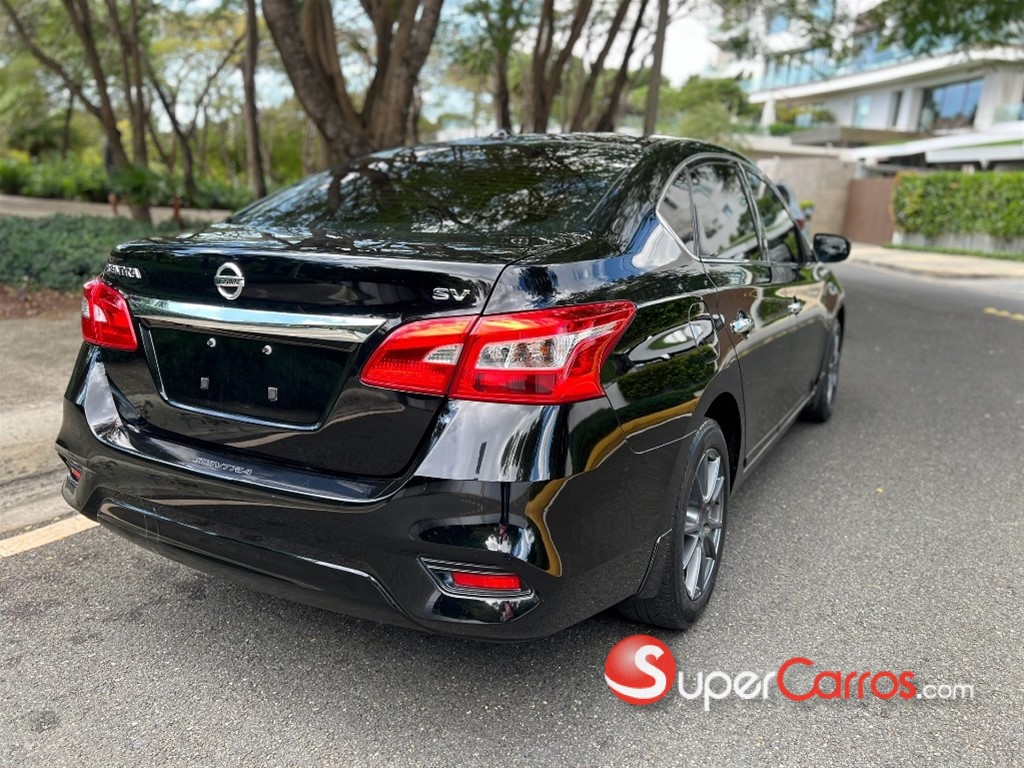 2019 Nissan Sentra SV — foto 3 / 9
