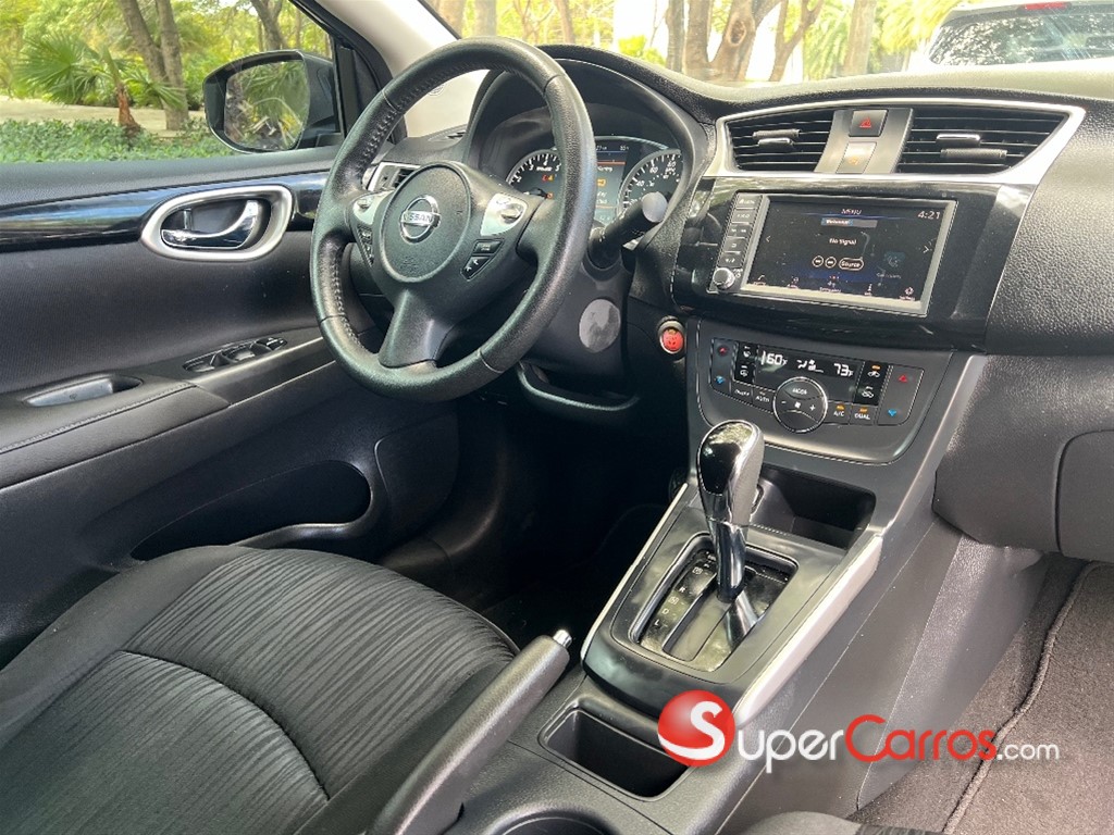2019 Nissan Sentra SV — foto 4 / 9