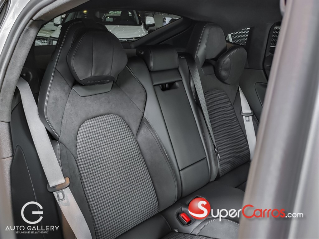 2025 Porsche Panamera GTS — foto 10 / 10