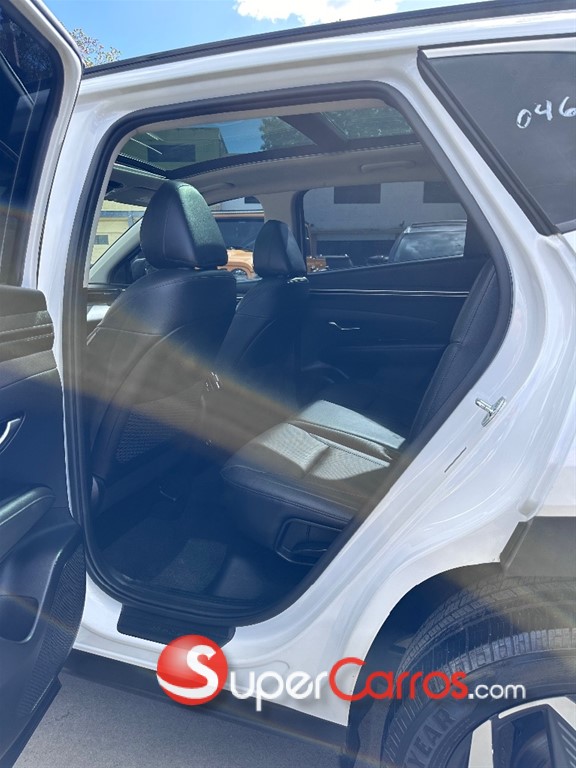 2022 Hyundai Tucson LIMITED — foto 9 / 12