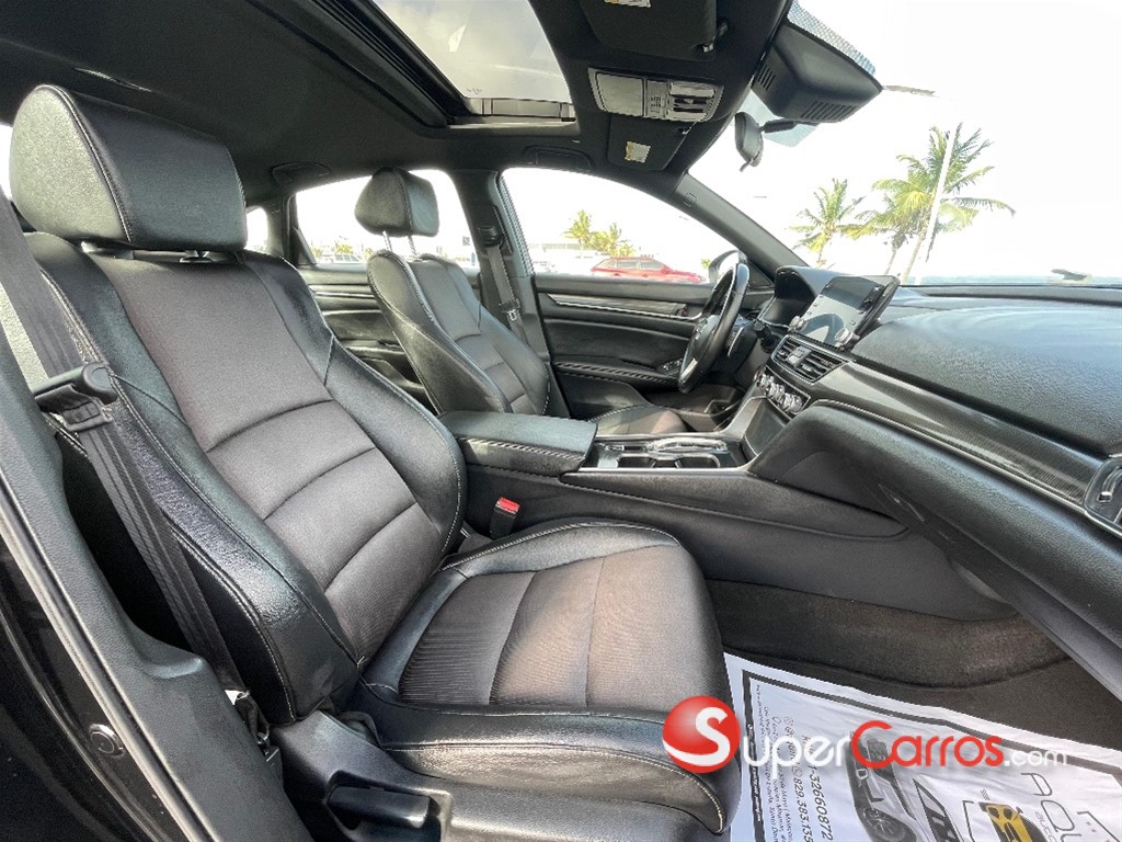 2019 Honda Accord Sport 2.0T — foto 8 / 10